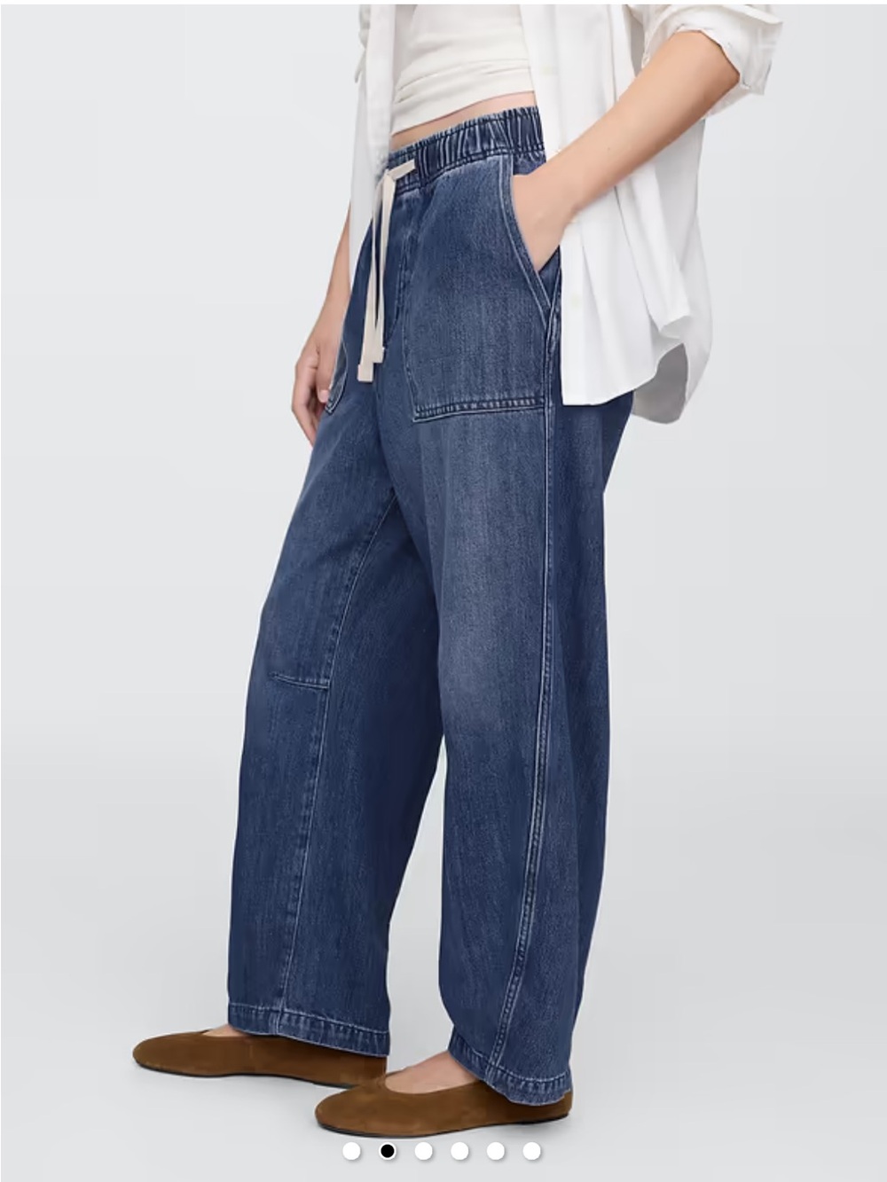 NWT Gap mid-rise Supersoft Pull-on Barrel Jeans size medium - Picture 2 of 11